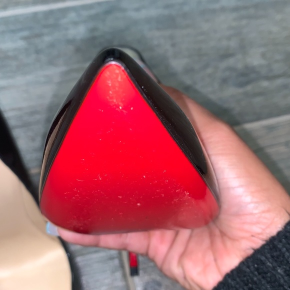 100% AUTHENTIC Christian Louboutin - Picture 11 of 15
